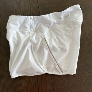 Calia by Carrie white tennis shorts size medium
